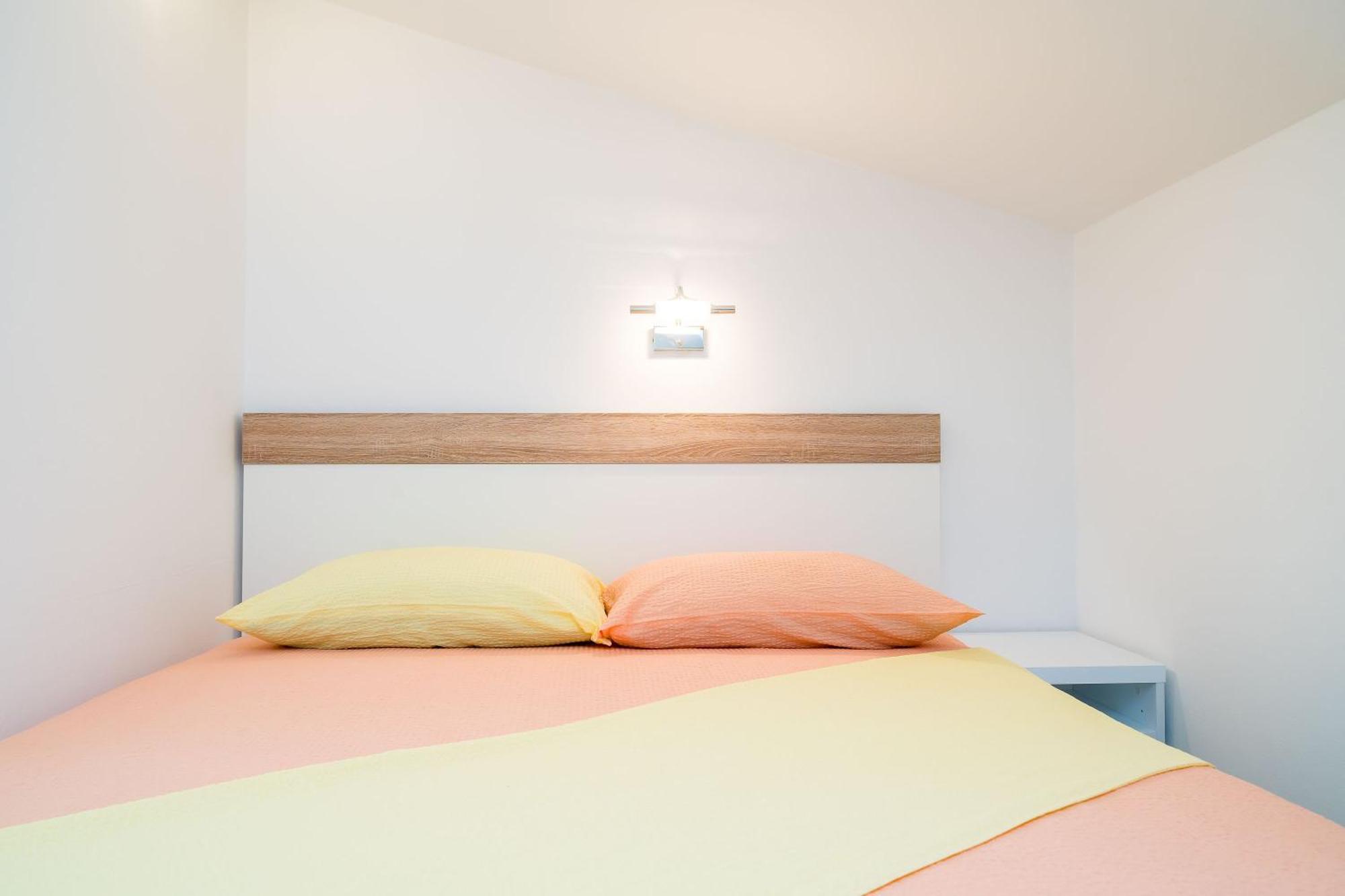 Rooms & Apartments Barisic Mlini Ruang foto