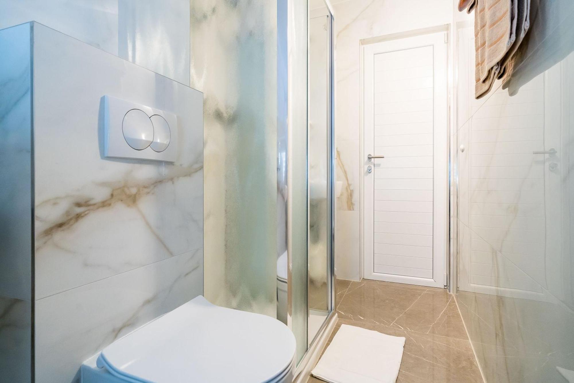 Rooms & Apartments Barisic Mlini Ruang foto