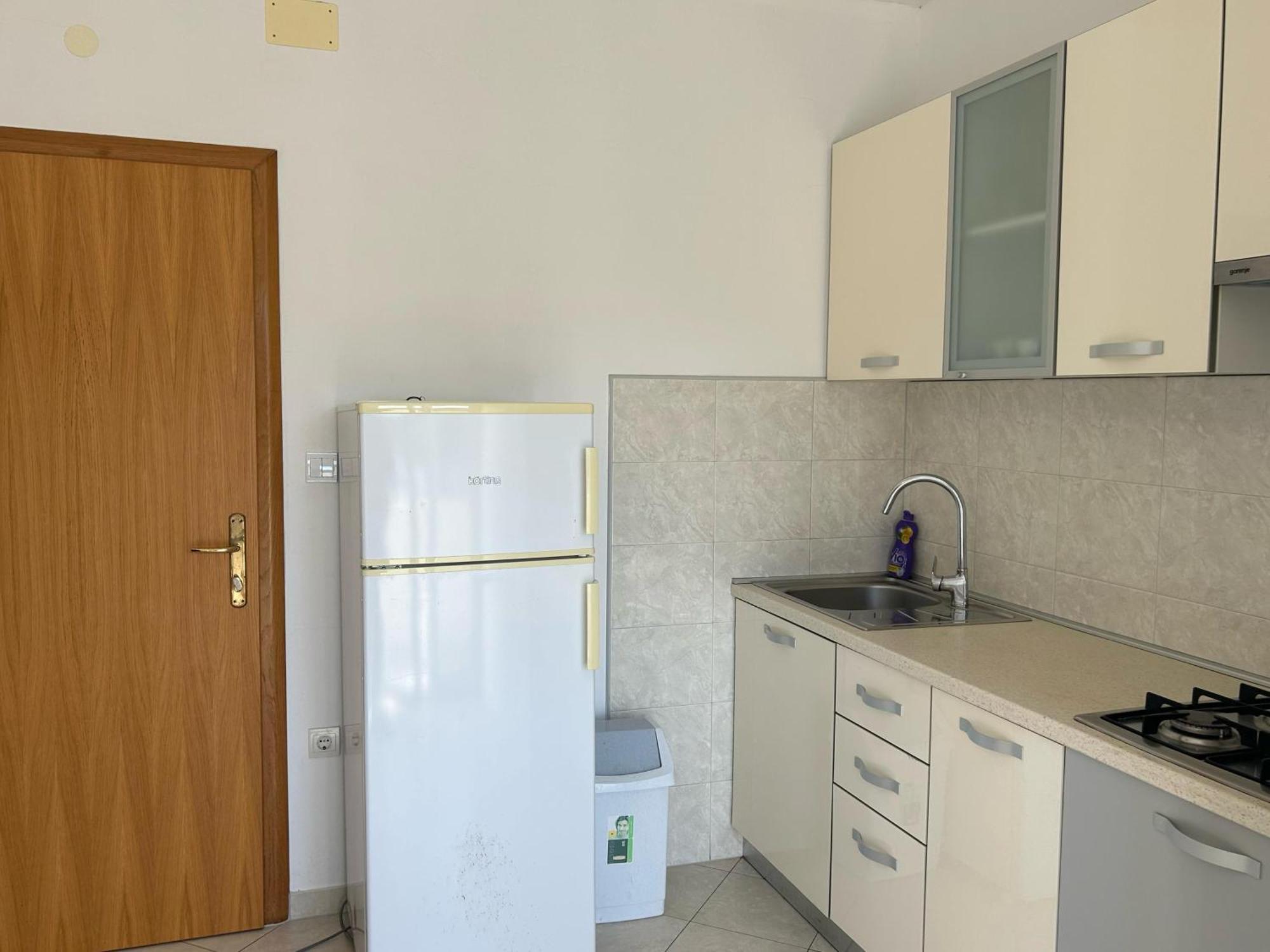 Rooms & Apartments Barisic Mlini Bagian luar foto